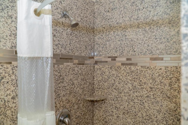 Silver Surf Motel image 15