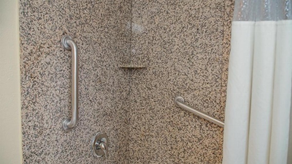 Silver Surf Motel image 24